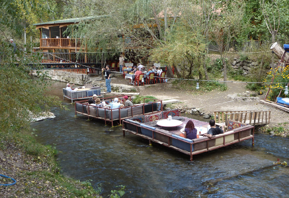 <br />
<b>Notice</b>:  Undefined property: stdClass::$title in <b>/home/orhan/public_html/templates/get_albums.php</b> on line <b>52</b><br />
